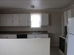 218 Fairdale Dr, Boiling Springs, SC 29316