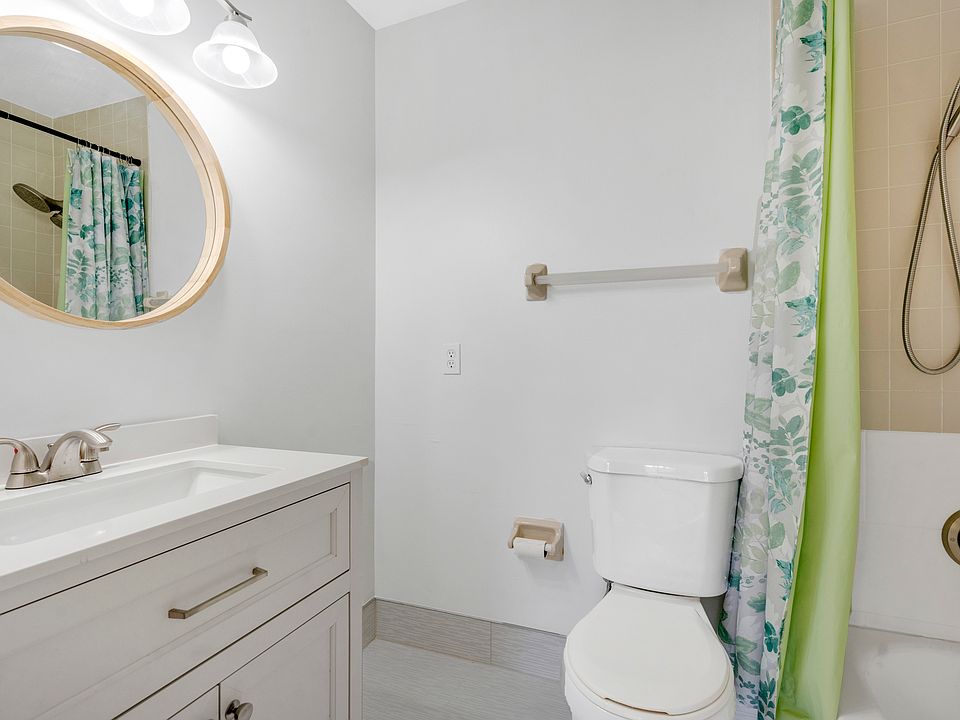 Master bathroom with soaking tub and shower.
