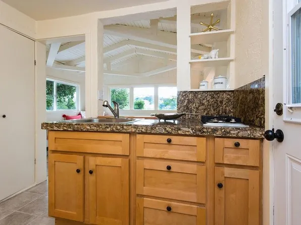 (undisclosed Address), Fairfax, CA 94930