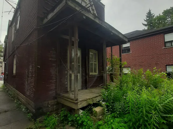 384 Coxwell Ave, Toronto, ON M4L 3B7