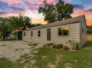 2969 S Davidson St, Wichita, KS 67210