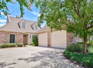 15515 Espirit Dr, Baton Rouge, LA 70810