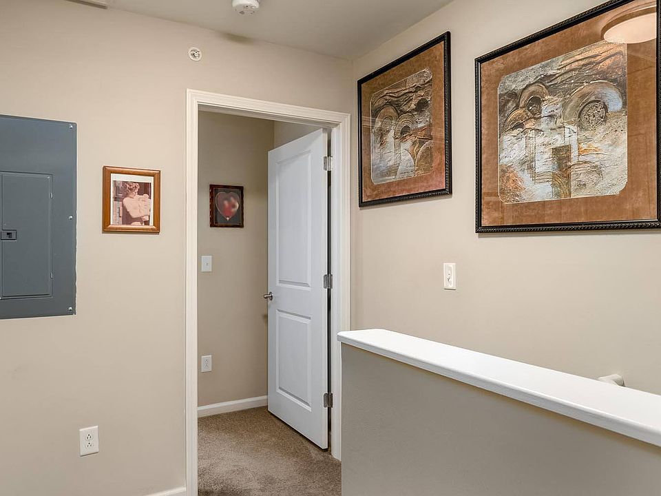 1st image of 19 Mayo St #3269952