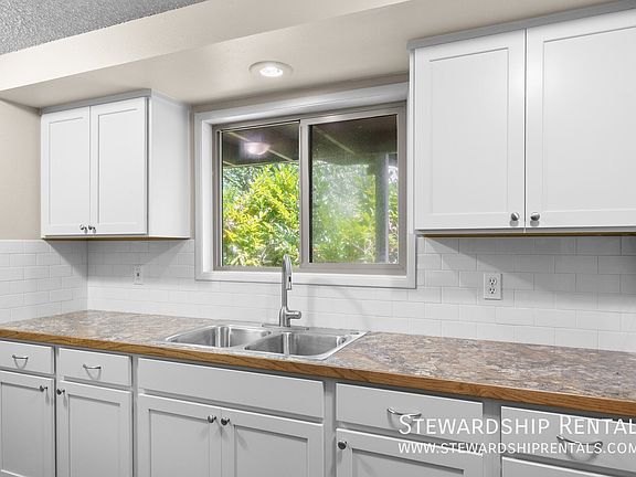 5th image of 528 Tyler St APT 9