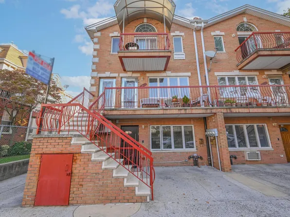 1827 78th Street image 1 of 20