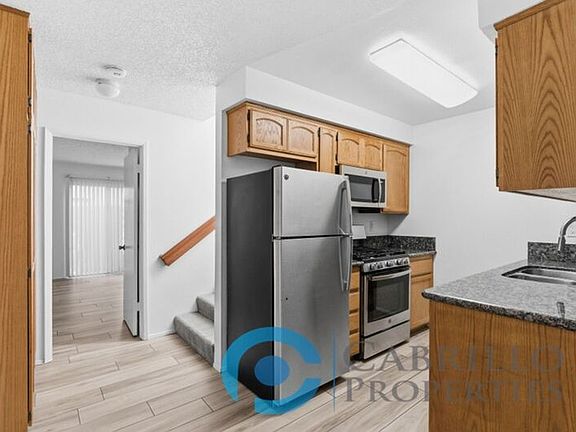 4th image of 3767 Villa Ter APT 2