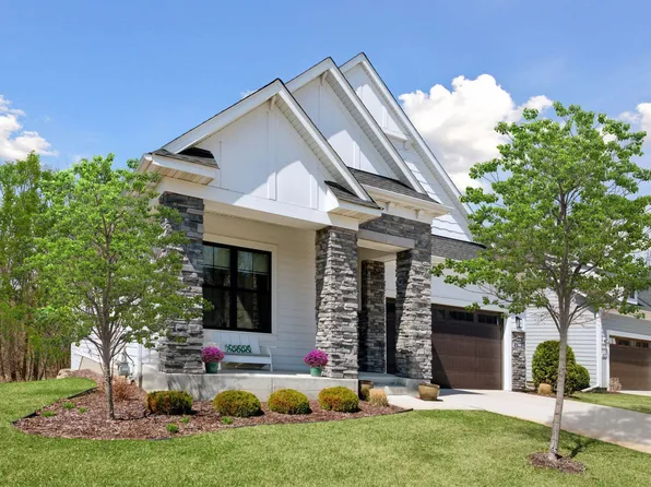5780 Ayrshire Ln, Shorewood, MN 55331