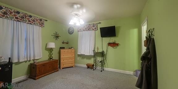 3rd image of 221 S Bedford St