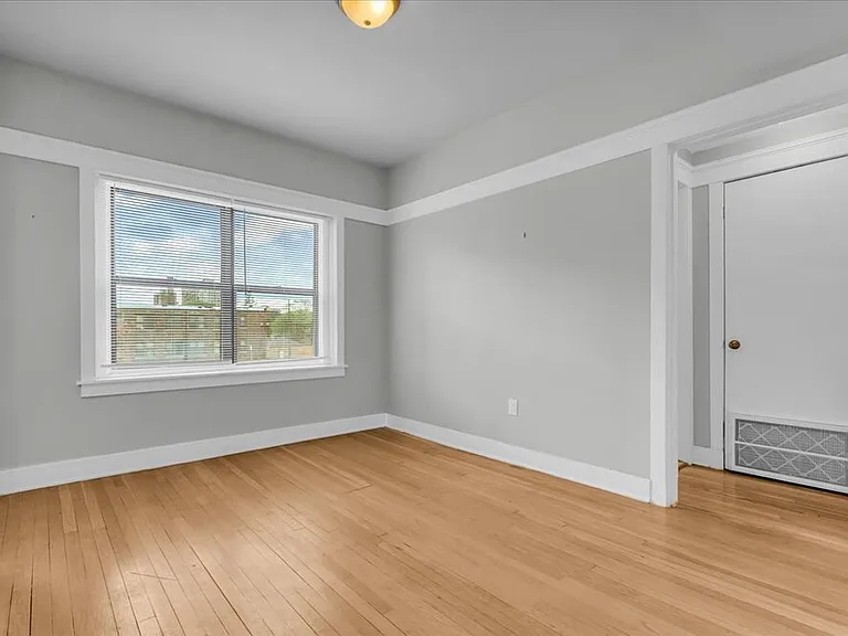7411 2nd Ave #D2 — Photo 4