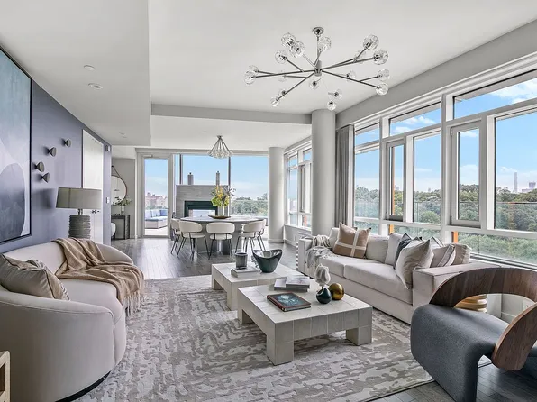 285 W 110th St Penthouse 10A, New York, NY 10026