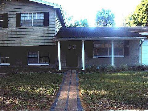 1st image of 2502 Greenmoor Pl