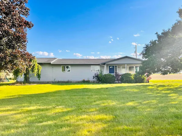 3680 State Road 8, Auburn, IN 46706