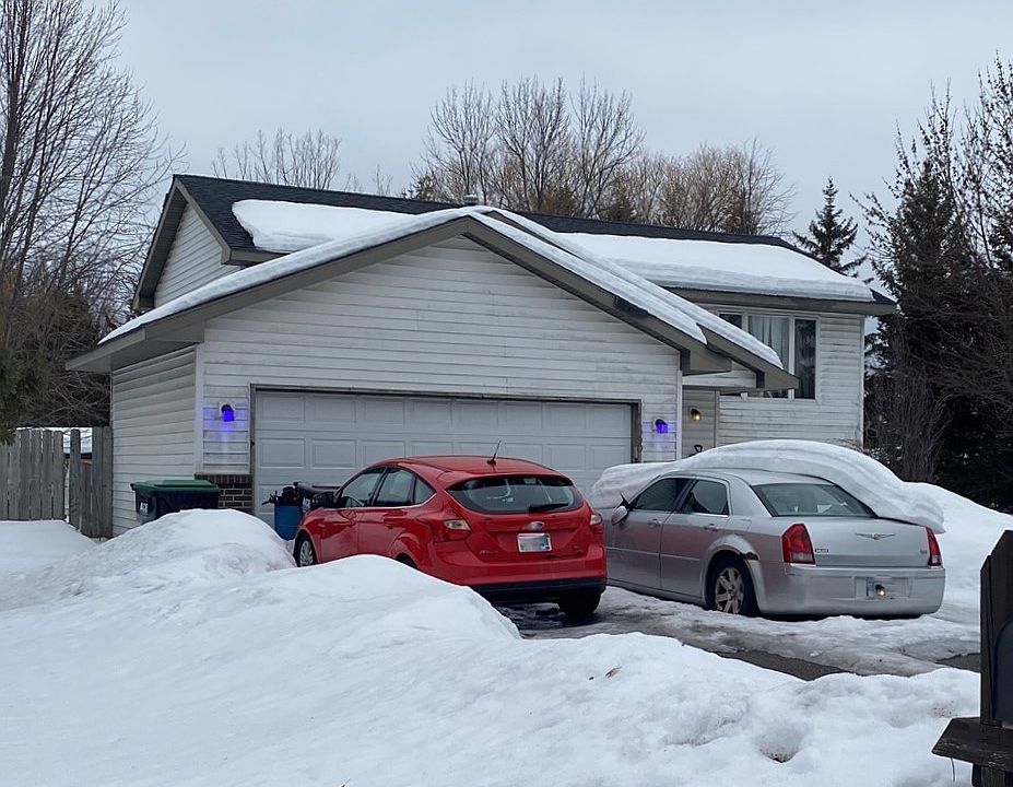 1st image of 4990 150th Ln NW