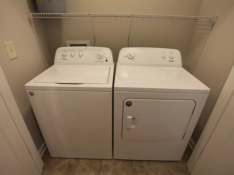 339 N College St #4 — Photo 12