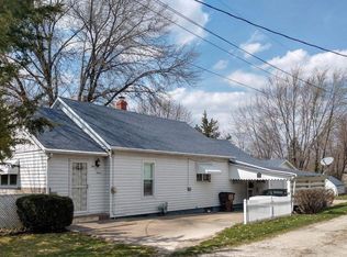 407 E Teak St, Thayer, IL 62689