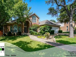 28 Inwood Heights Dr N, San Antonio, TX 78248