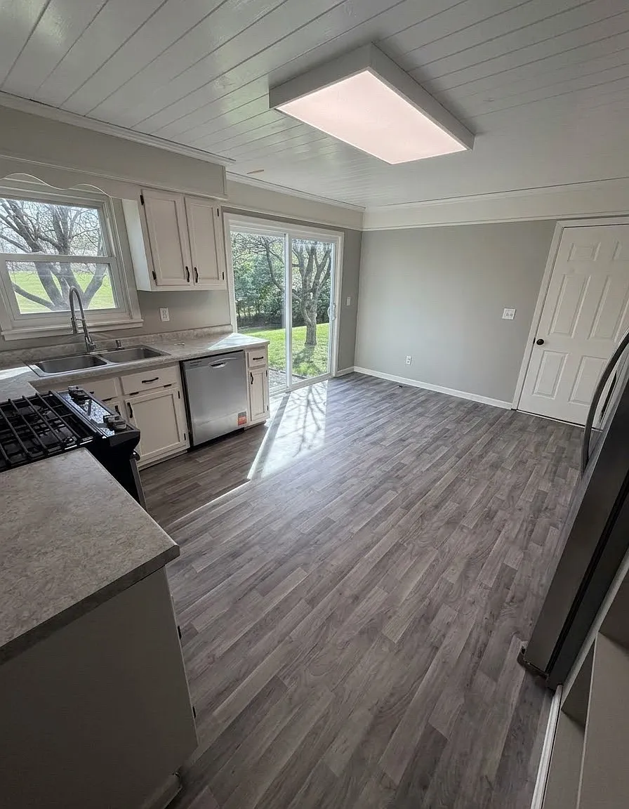 3 bed, 1.5 bath, 1250 sqft, $1,795 — Photo 4