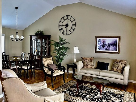 2nd image of 5291 Medasano Cir