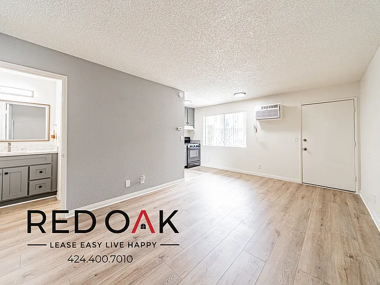 8626 E Artesia Blvd #20 — Photo 1