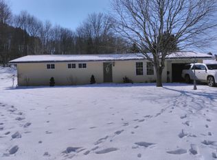 13 Woodcrest Dr, Clarendon, PA 16313