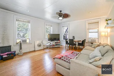 Rented by Bond New York