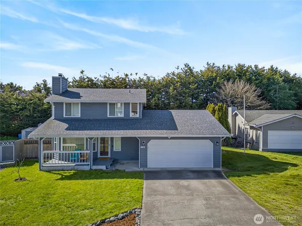 861 NW Haslo Pl, Oak Harbor, WA 98277