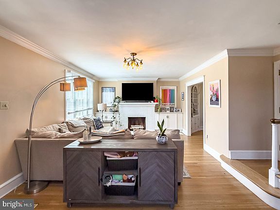 5th image of 1411 Garfield Ave