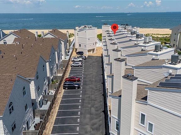 3rd image of 2348 Bays Edge Ave