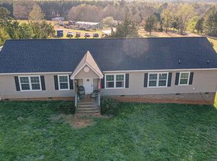 105 Merritt Rd, Liberty, SC 29657