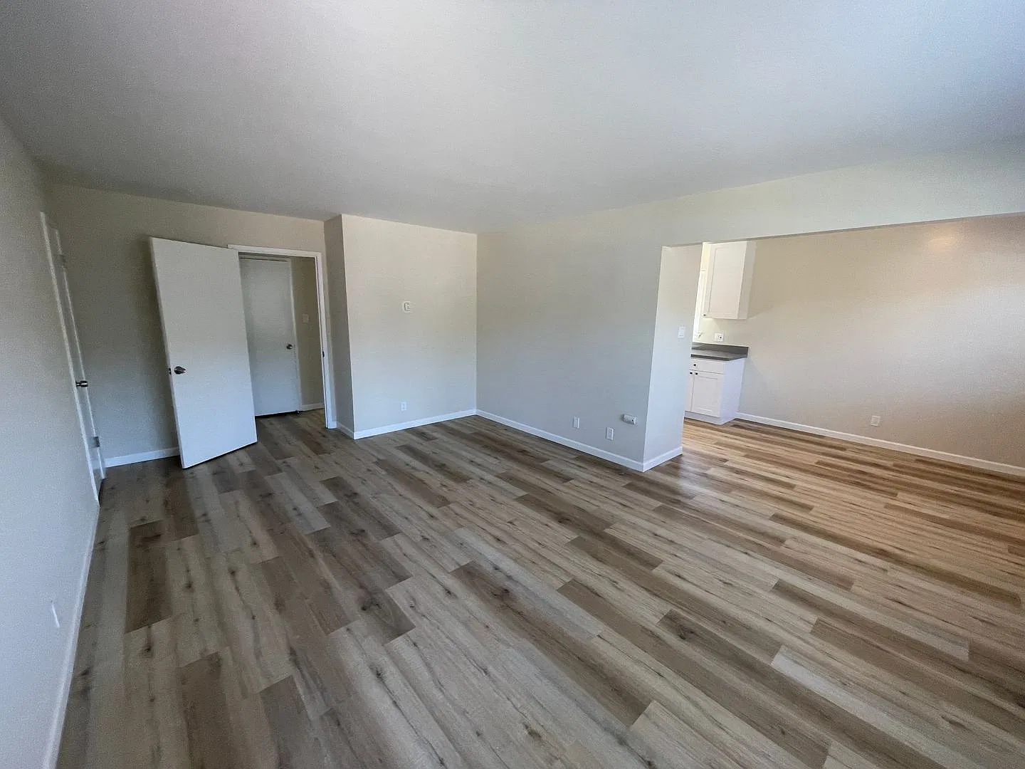 3941 Pacific Blvd — Photo 2