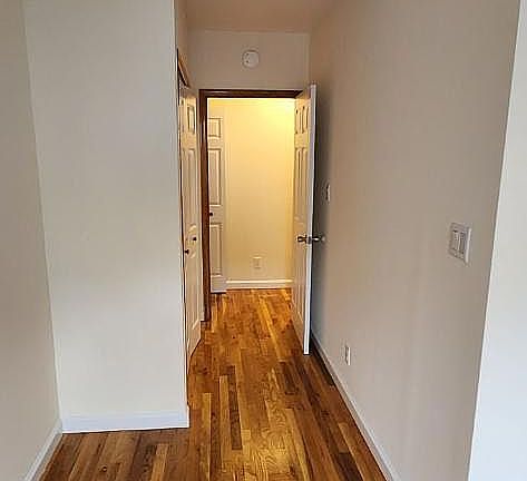 5th image of 33 Garnet St #2A