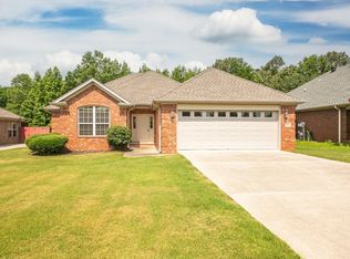 610 Dakota St, Cabot, AR 72023