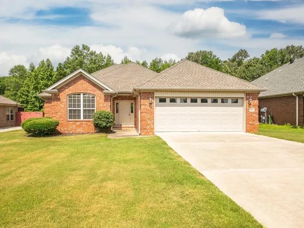610 Dakota St, Cabot, AR 72023
