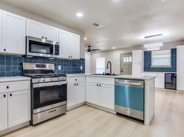 1611 Hawthorne Ln, Plano, TX 75074