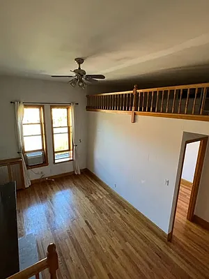 Rented by Compass | media 18