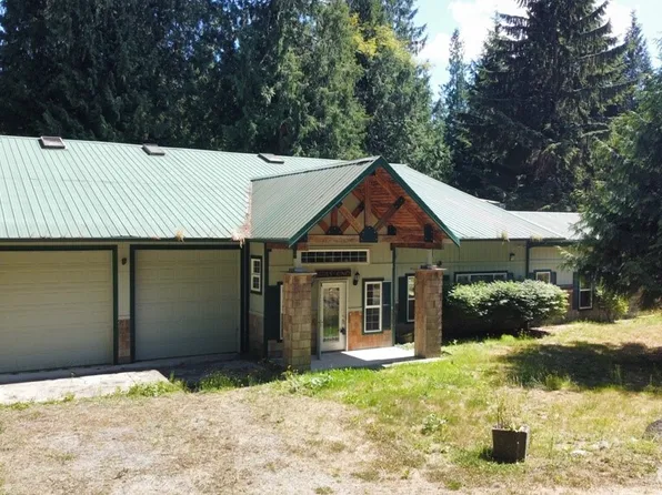 2954 SE Camano Drive, Camano Island, WA 98282