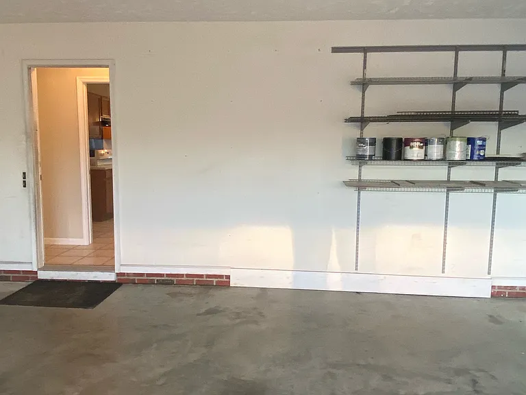 1047 Gatesville Dr — Photo 38