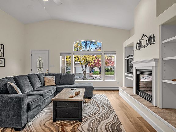 5th image of 2157 Glenstone Ct
