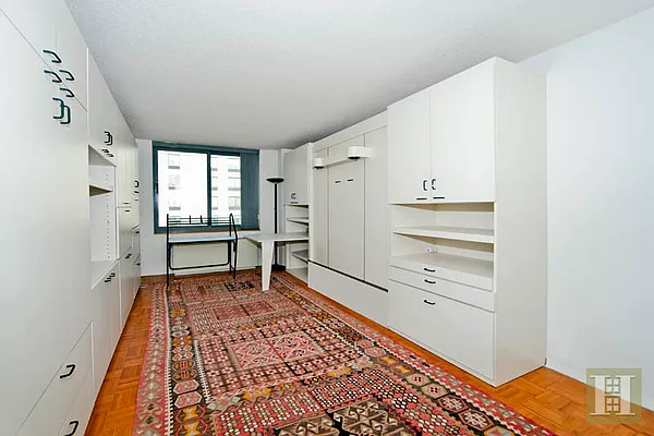 Sold by Halstead Real Estate | media 20