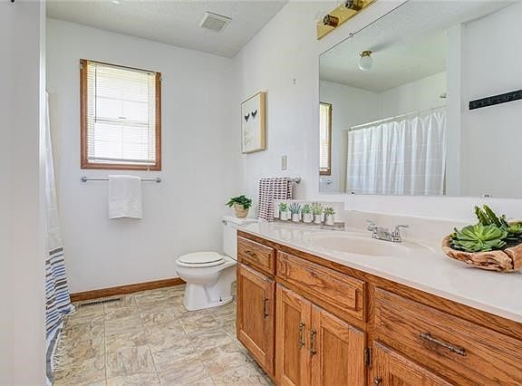 3rd image of 1444 Northfield Park Blvd