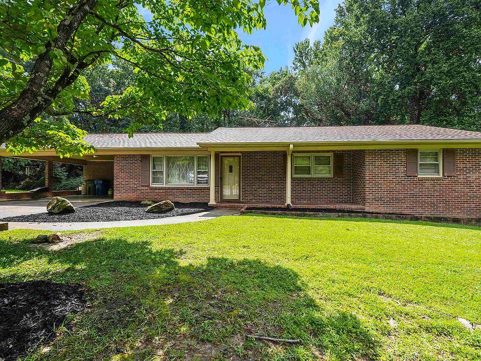 1st image of 144 Maria Louisa Ln