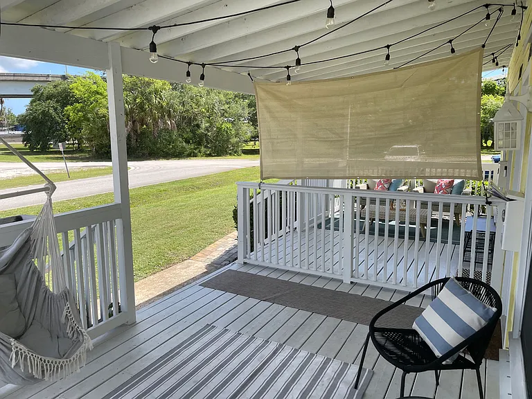 2219 Pine Pl — Photo 28