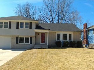 8946 Conser Dr, Overland Park, KS 66212