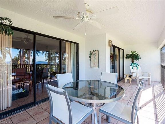 4th image of 937 E Gulf Dr #2D