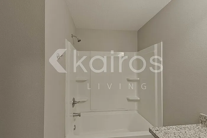 11357 Camden Court Cir — Photo 14