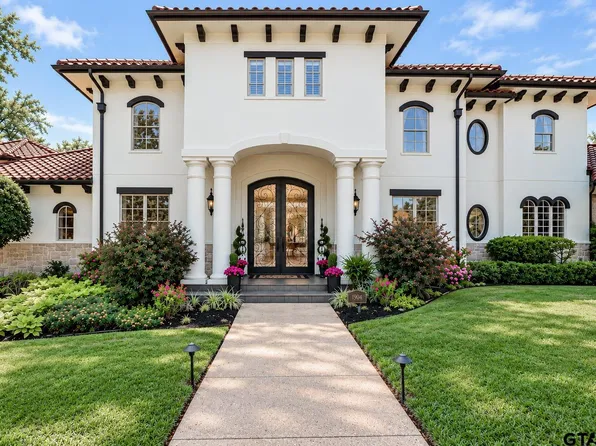 1962 Highland Park Ct, Tyler, TX 75701