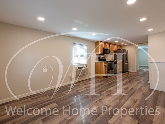 5th image of 205 Woodland Ave #22
