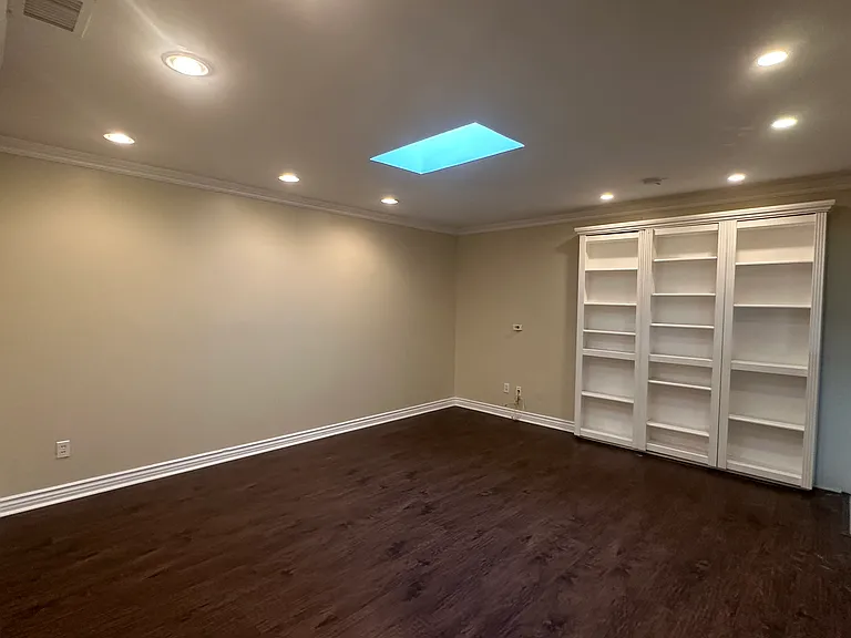 1454 El Prado Ave — Photo 11