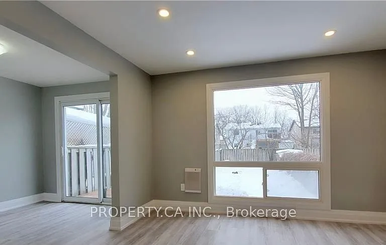 43 Barrett Cres — Photo 4