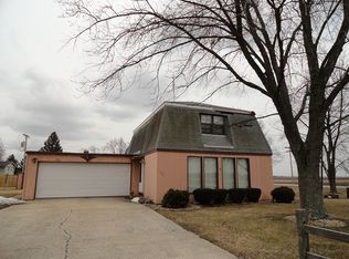 1706 S Vale St, Sandwich, IL 60548